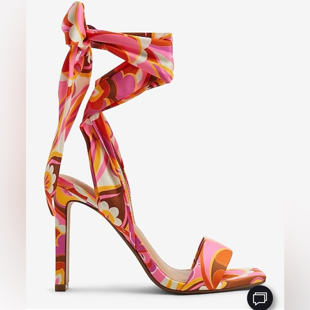 Express sandals